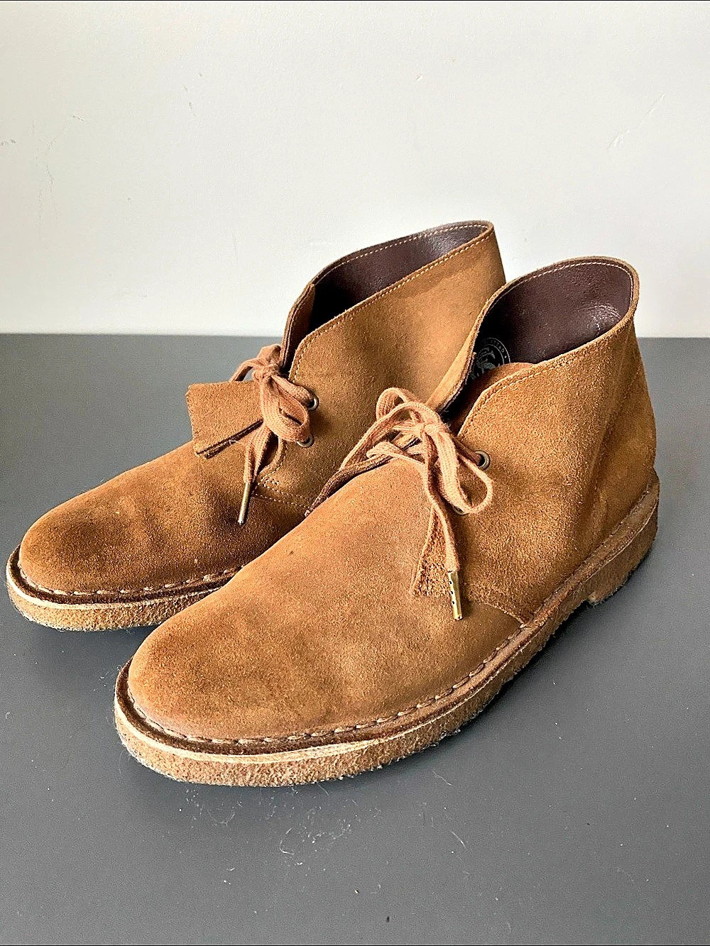 Charles F. Stead Suede Chukka Boots US 9.5 G Preppy Street Business Casual Sleek